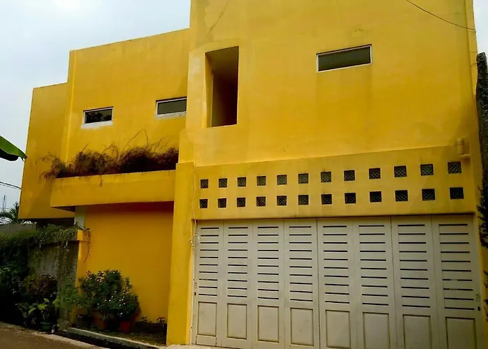Rumah Kuning Syariah Bogor